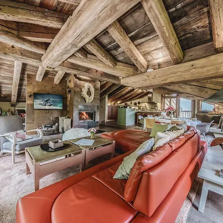 Chalet Chalet Montanum, Ski In - Ski Out, 9 Pax Courchevel 1550