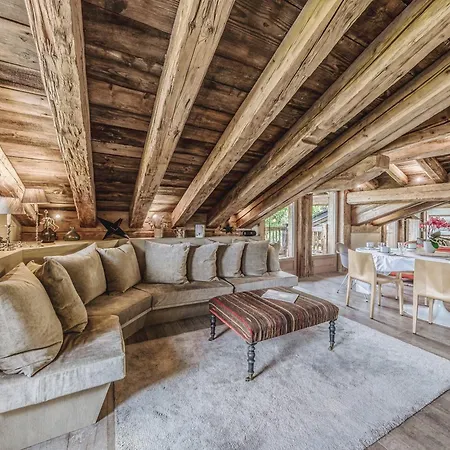 Chalet Montanum, Ski In - Ski Out, 9 Pax Courchevel 1550